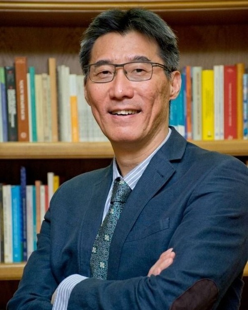 Debin Ma (马德斌) portrait