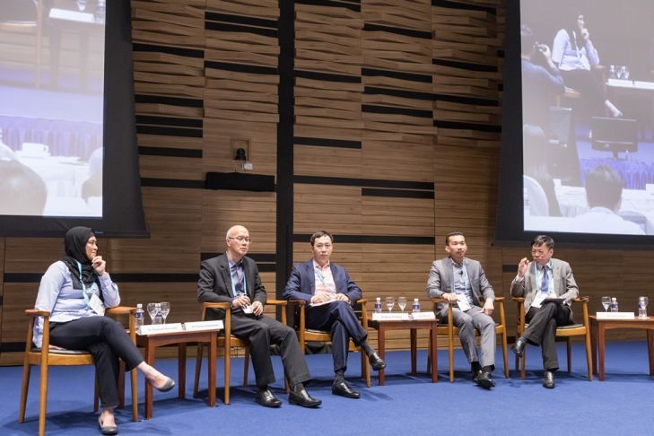 Fostering university-public sector partnerships in the development of smart cities Fostering university-public sector partnerships in the development of smart cities