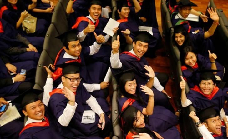 Higher salaries for graduates from Class of 2014: Survey