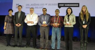 Associate Dean (Education) & Associate Professor Venky SHANKARARAMAN is the recipient of SAP Outstanding Academic Award for 2013 for South East Asia region.