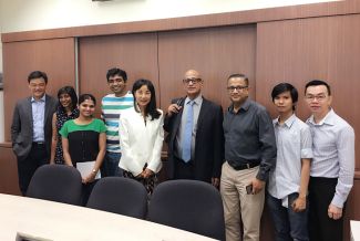 Microsoft Research Academic Program Head & delegation visited SIS to discuss research and strengthen collaboration with SMU