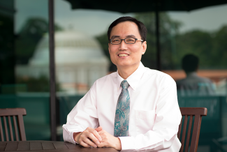 SMU appoints Professor Pang Hwee Hwa as SIS’ new dean